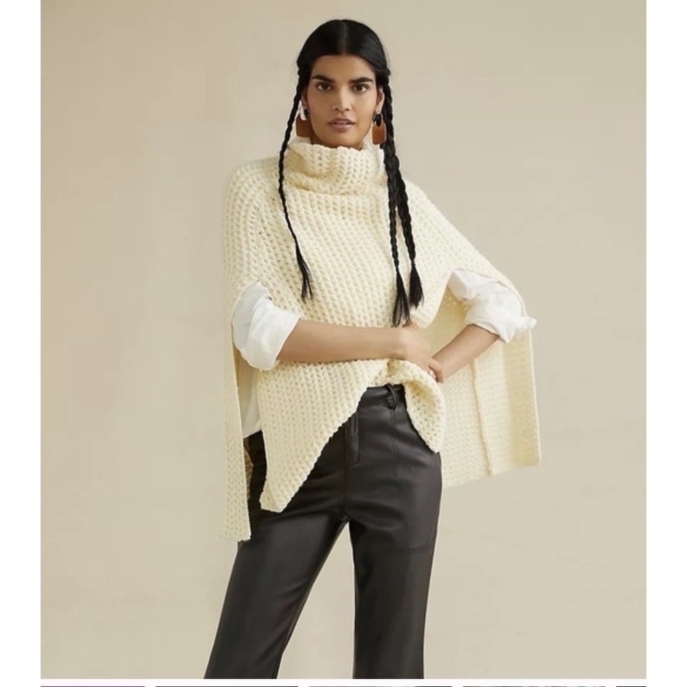 Anthropologie Knit Cape Sweater One Size Cream Ivory Poncho Granola Girl Western